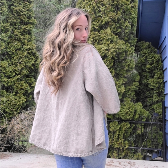 The Hadleigh 100% Linen Natural Tan Cream Shrug Wrap by bryn Walker Sz L - Picture 7 of 13